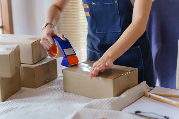 Automatic Box Folder